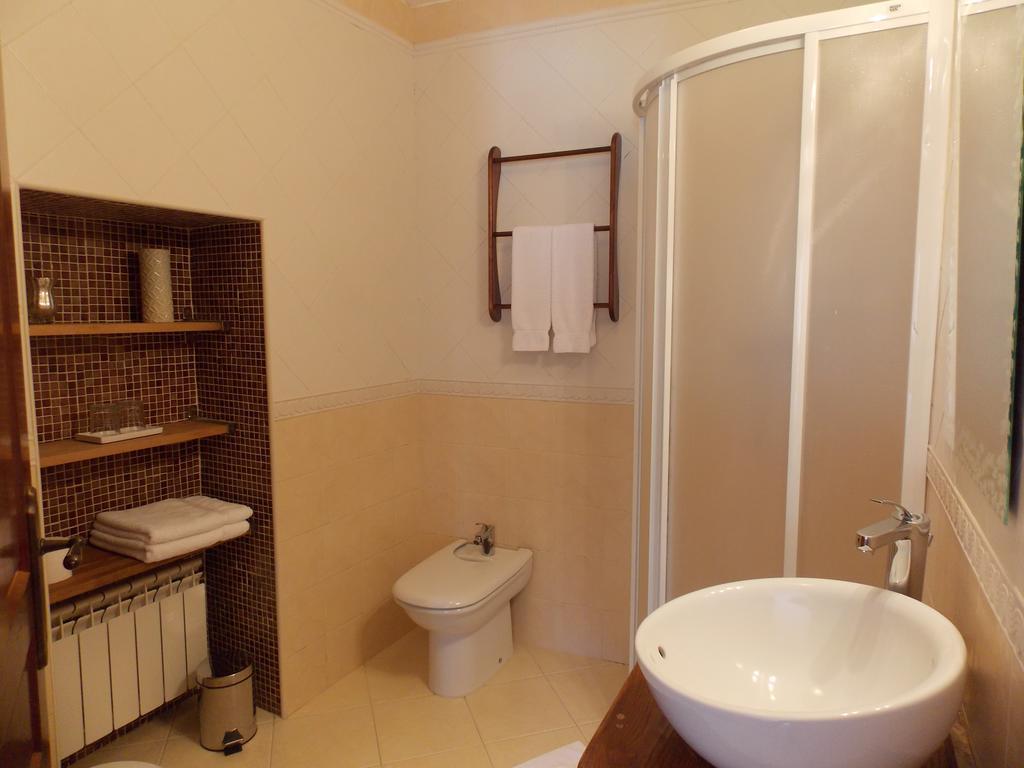 Hostal El Recanto Vega de Valcarce Quarto foto